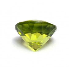 Peridot 7mm round facet  1.35 cts